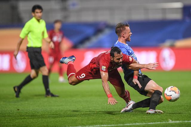 贝林厄姆：我们总是前进一步后退两步